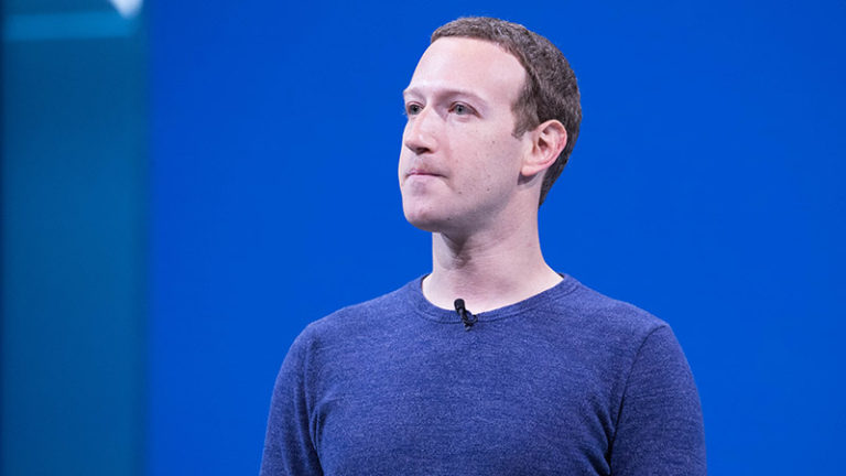 https://upload.wikimedia.org/wikipedia/commons/d/df/Mark_Zuckerberg_F8_2018_Keynote_%2841118893354%29.jpg