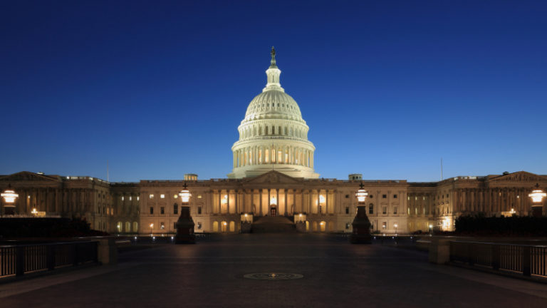https://upload.wikimedia.org/wikipedia/commons/thumb/6/64/Capitol_at_Dusk_2.jpg/1920px-Capitol_at_Dusk_2.jpg