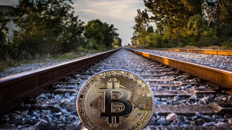 https://images.pexels.com/photos/1099296/pexels-photo-1099296.jpeg?cs=srgb&dl=bitcoin-cryptocurrency-daylight-1099296.jpg&fm=jpg