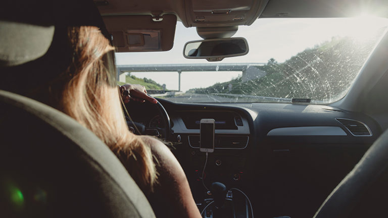 https://images.pexels.com/photos/1386648/pexels-photo-1386648.jpeg?cs=srgb&dl=car-dashboard-drive-1386648.jpg&fm=jpg