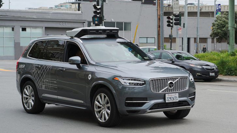 https://upload.wikimedia.org/wikipedia/commons/thumb/1/13/Uber_Self_Driving_Volvo_at_Harrison_at_4th.jpg/1280px-Uber_Self_Driving_Volvo_at_Harrison_at_4th.jpg