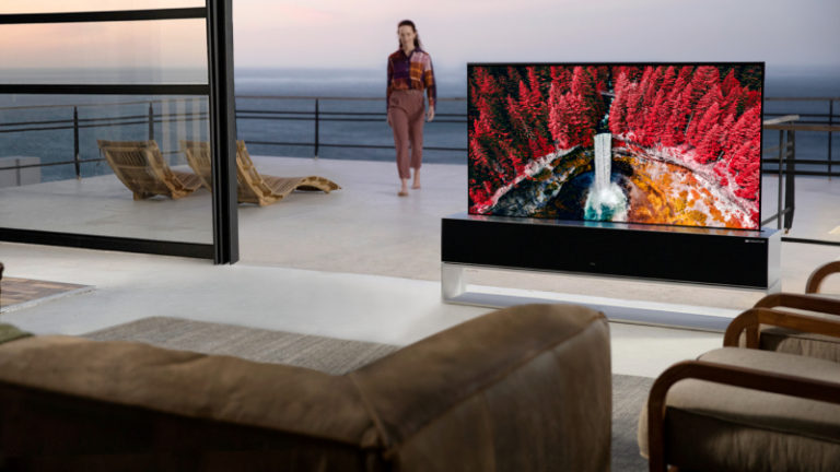 http://www.lgnewsroom.com/wp-content/uploads/2020/10/LG-SIGNATURE-OLED-R_01--408x272.jpg