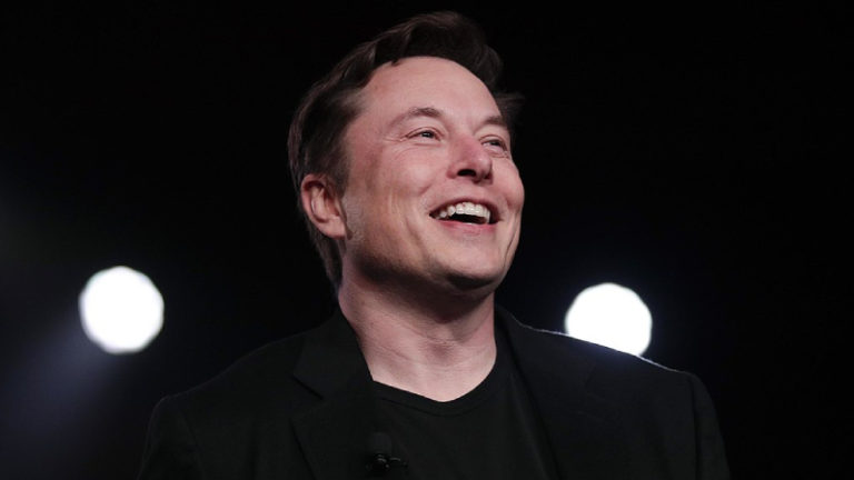 https://upload.wikimedia.org/wikipedia/commons/thumb/6/65/Elon-Musk_Forbes.jpg/1200px-Elon-Musk_Forbes.jpg