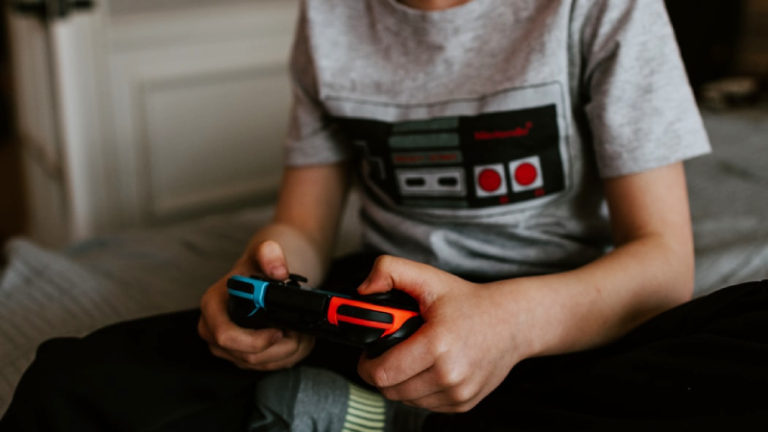 https://images.unsplash.com/photo-1554410637-1a8267402b57?ixid=MXwxMjA3fDB8MHxwaG90by1wYWdlfHx8fGVufDB8fHw%3D&ixlib=rb-1.2.1&auto=format&fit=crop&w=1050&q=80