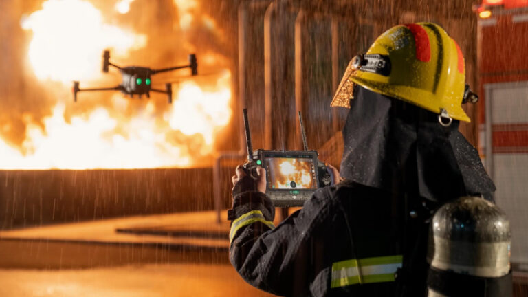 https://dji-official-fe.djicdn.com/dps/b0a595c8ec86843972c3f0c65fedd876.jpg