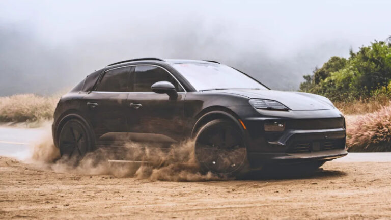 https://www.porsche.com/international/models/macan/macan-models/macan/