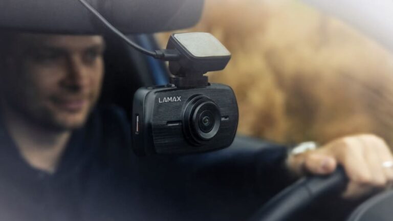 Srovnání nejlepší autokamery, náhled na vítěze srovnání Lamax C11