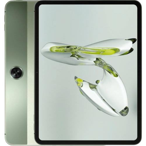 Tablet OnePlus Pad Go ve světle zelené barvě je zobrazen tak, že jeho displej s abstraktní grafikou ve stříbrné a neonově žlutozelené barvě zakrývá část zadní strany, kde je uprostřed kruhový modul fotoaparátu.