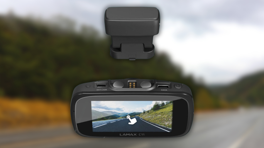 Detailní zobrazení magnetického držáku kamery LAMAX C11.