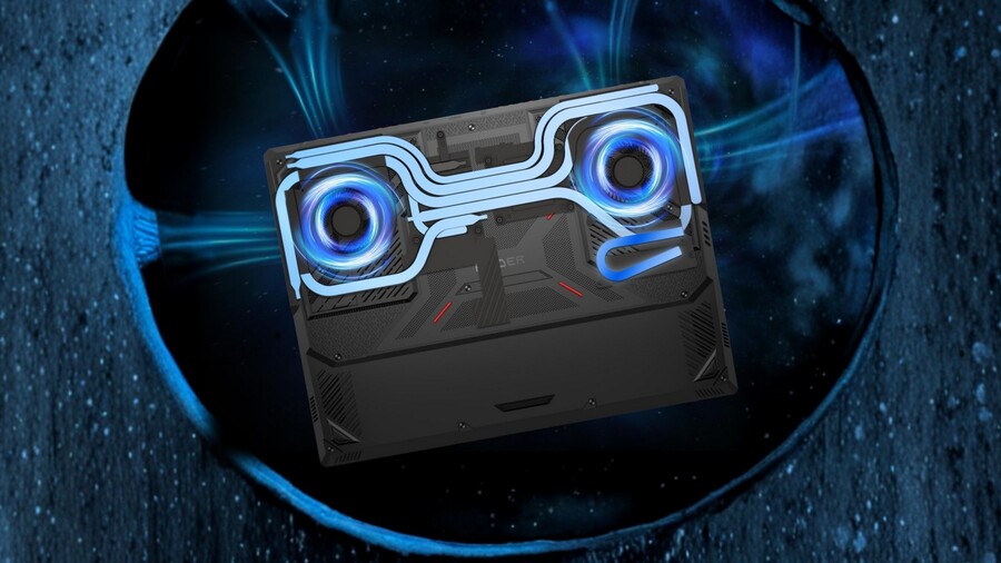 Detailní pohled na vnitřní chladicí systém notebooku MSI Raider 18 HX AI. Obrázek ukazuje dva velké, podsvícené ventilátory s modrými tepelnými trubicemi, které efektivně odvádí teplo z hlavních komponent.