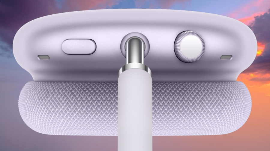 Detailní pohled na horní stranu mušle AirPods Max 2 s ovládací korunkou Digital Crown a tlačítkem hlukového filtru.