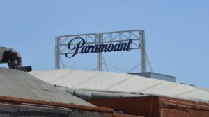 Logo skupiny Paramount, která se nyní spojila s dalšími filmovými studii