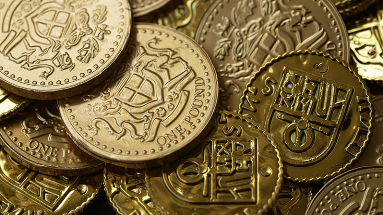 https://pixabay.com/en/bitcoin-coins-gold-money-currency-283611/